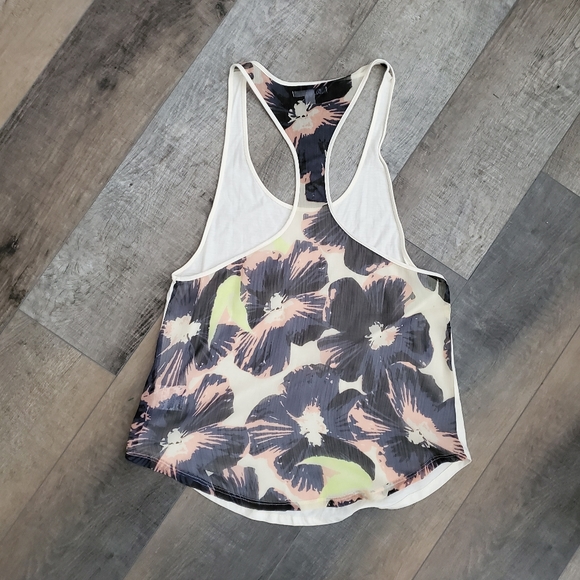 Volcolm Tank Top Size M - Picture 2 of 2